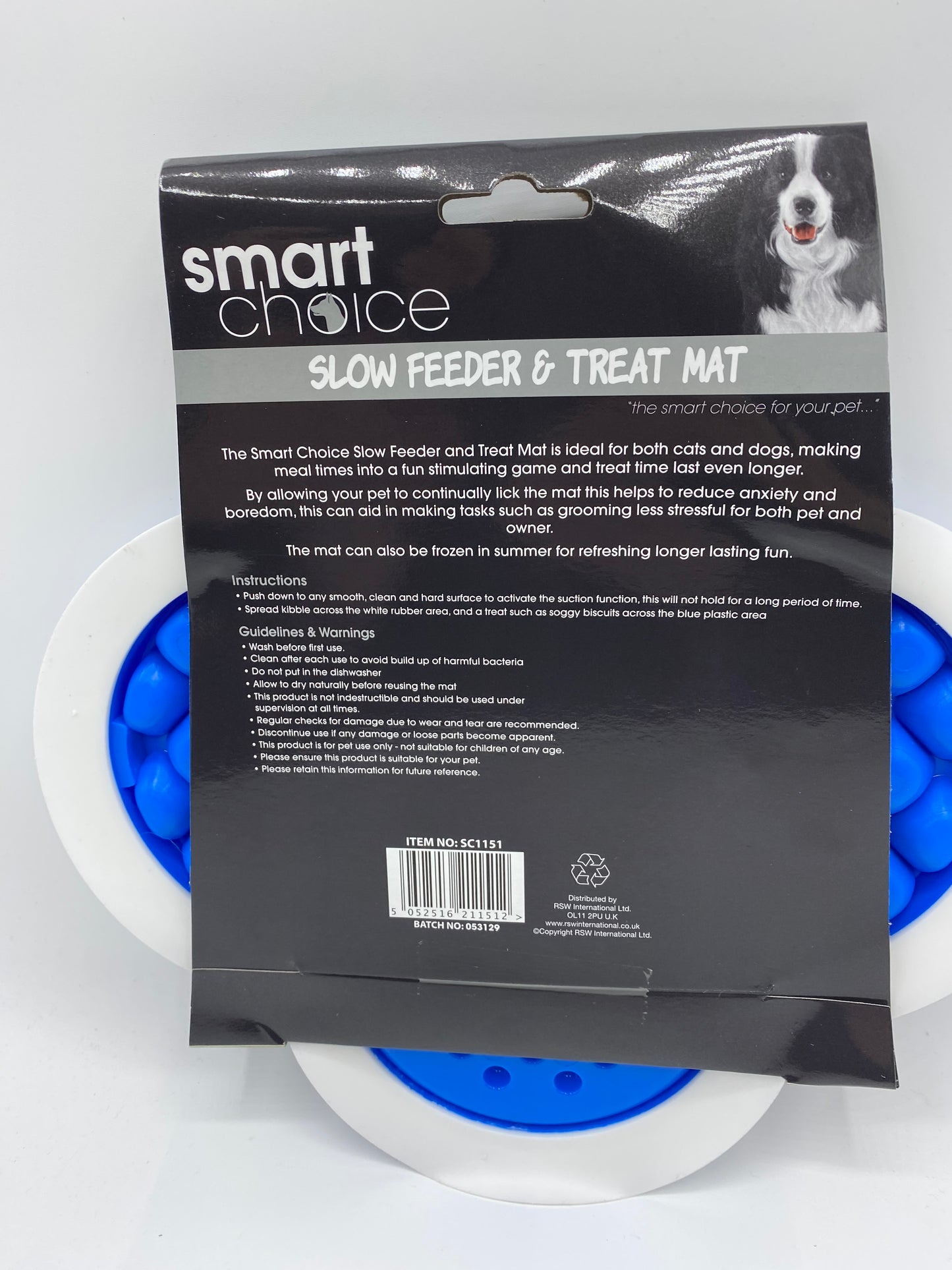 Slow Feeding and Treat Mat That Encourages Slower Eating For Your Dogs Blue and Green